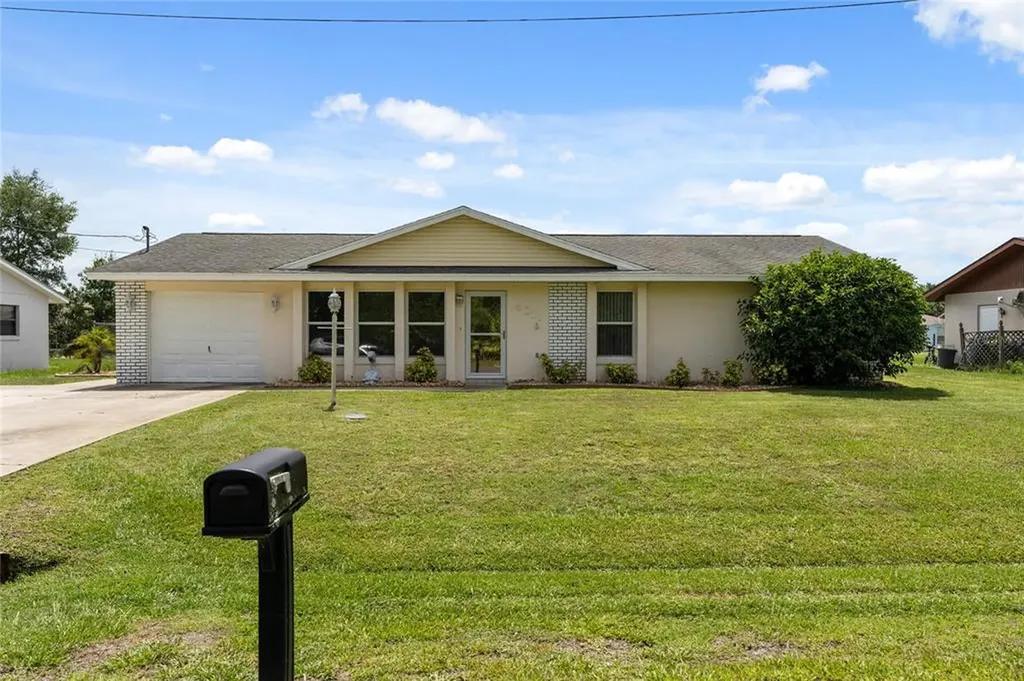 4011 Harlando Avenue Sebring FL 33872