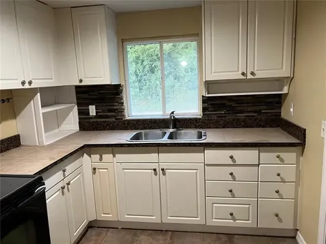 6801 23rd Street Zephyrhills FL 33542