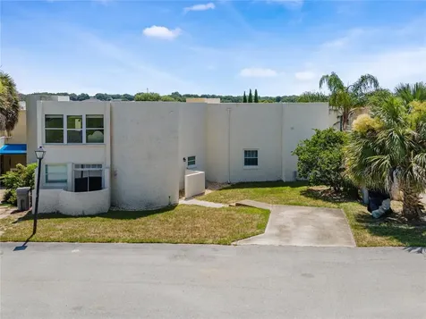944 Encourte Green Apopka FL 32712