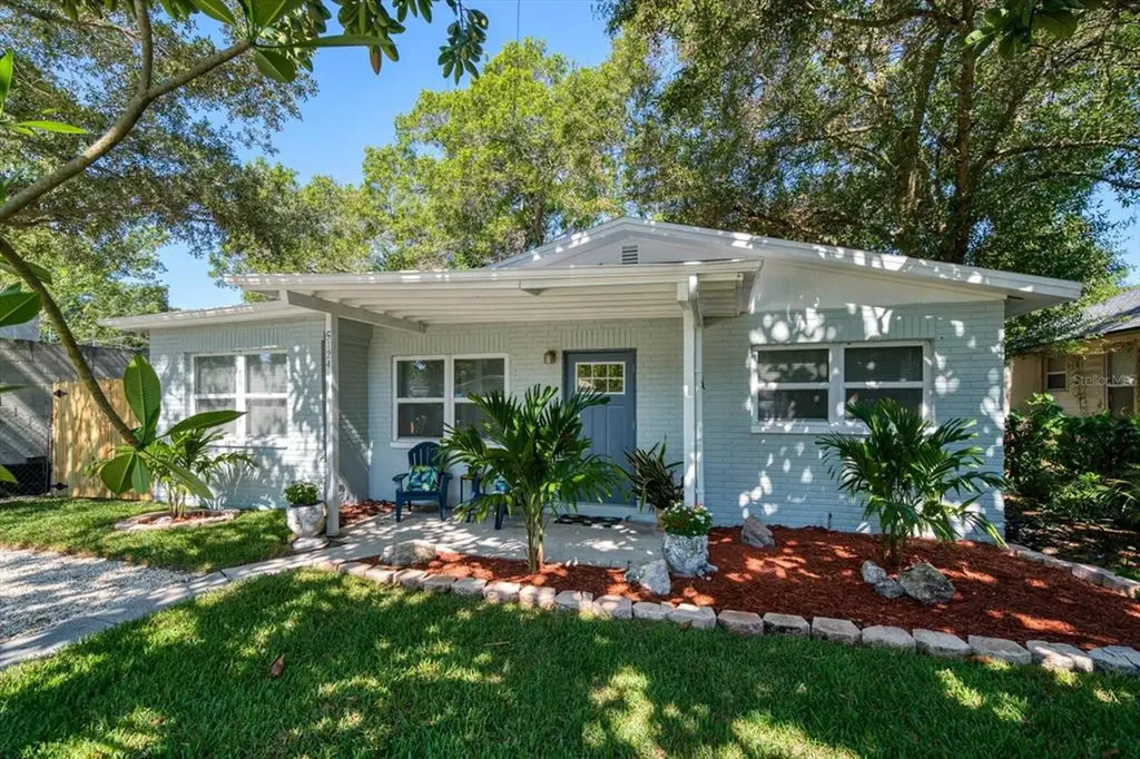 5124 67th Way N St Petersburg FL 33709