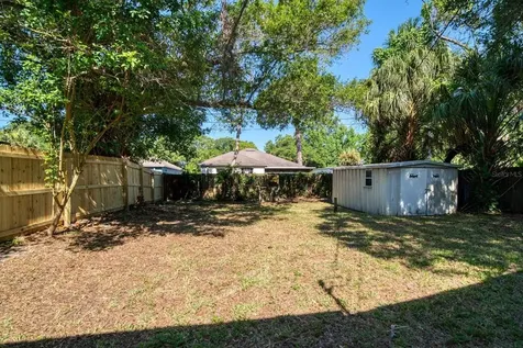 5124 67th Way N St Petersburg FL 33709