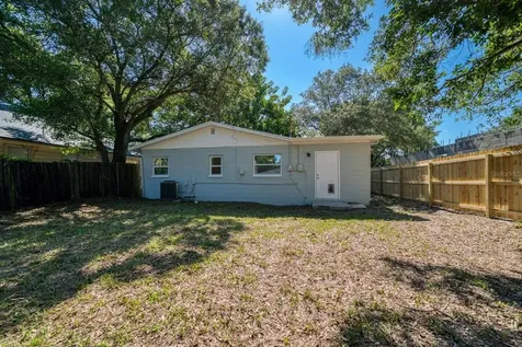 5124 67th Way N St Petersburg FL 33709