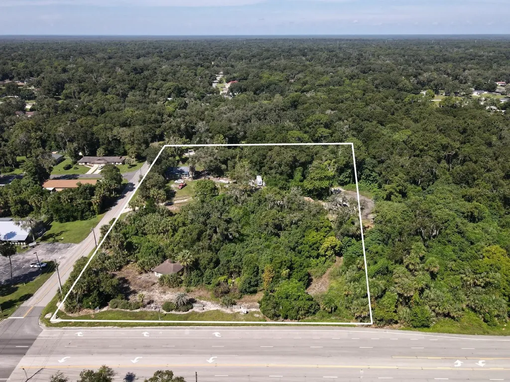 235 W Wisconsin Avenue Orange City FL 32763