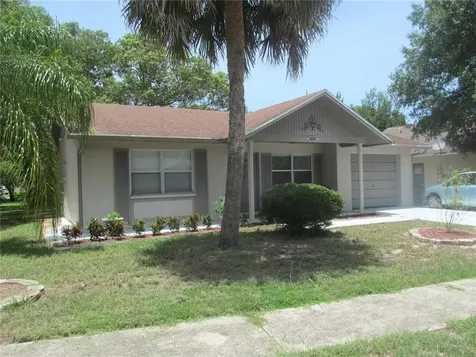 13201 Woodward Drive Hudson FL 34667