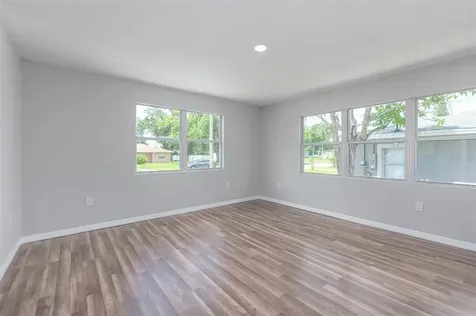 4122 Minoso Street Orlando FL 32811