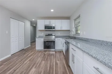 4122 Minoso Street Orlando FL 32811