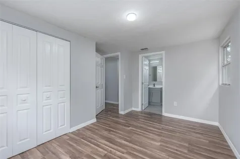 4122 Minoso Street Orlando FL 32811