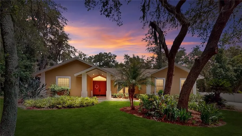 1502 Sherwood Lakes Boulevard Lakeland FL 33809