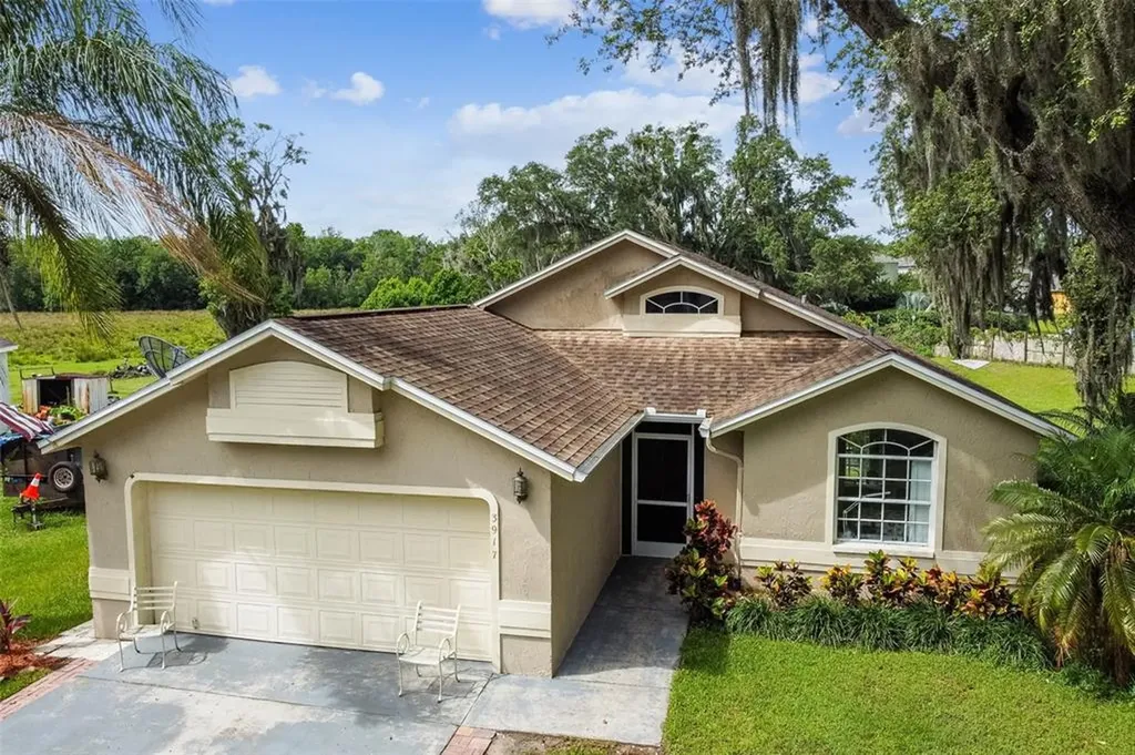 3917 Creek Woods Drive Plant City FL 33563