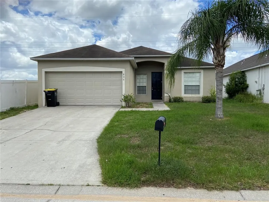935 Knollwood Drive Davenport FL 33837