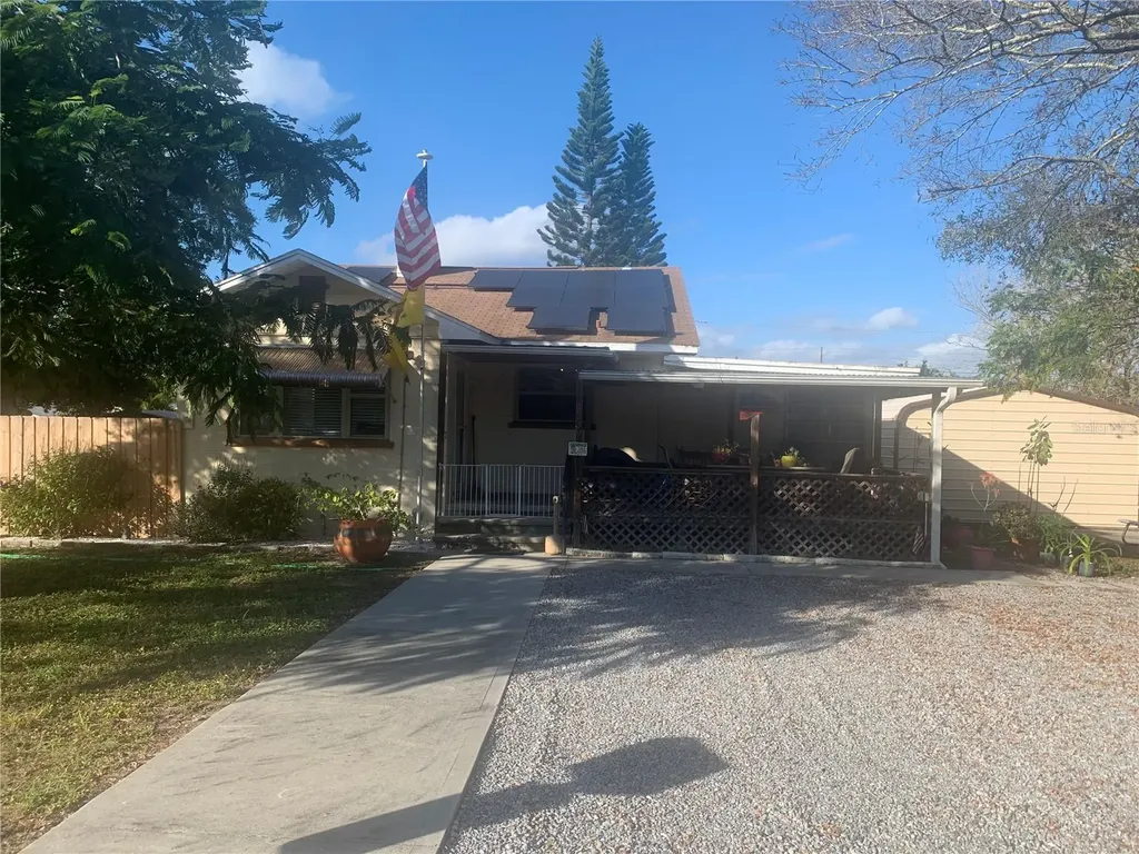 4339 57th Avenue N St Petersburg FL 33714