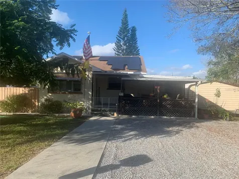 4339 57th Avenue N St Petersburg FL 33714