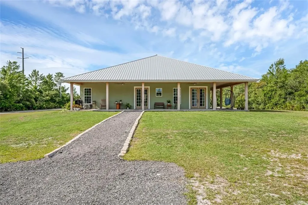 2270 San Antonio Street Deland FL 32724
