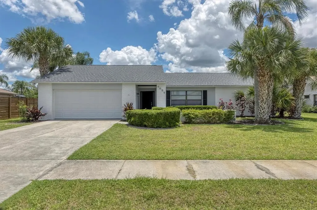 6659 Easton Drive Sarasota FL 34238