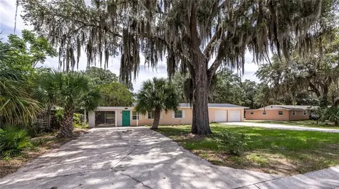 1116 Tuskegee Street Leesburg FL 34748