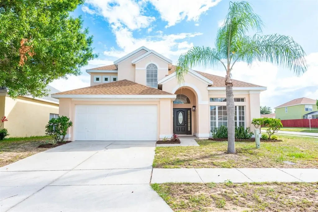 448 Riggs Circle Davenport FL 33897