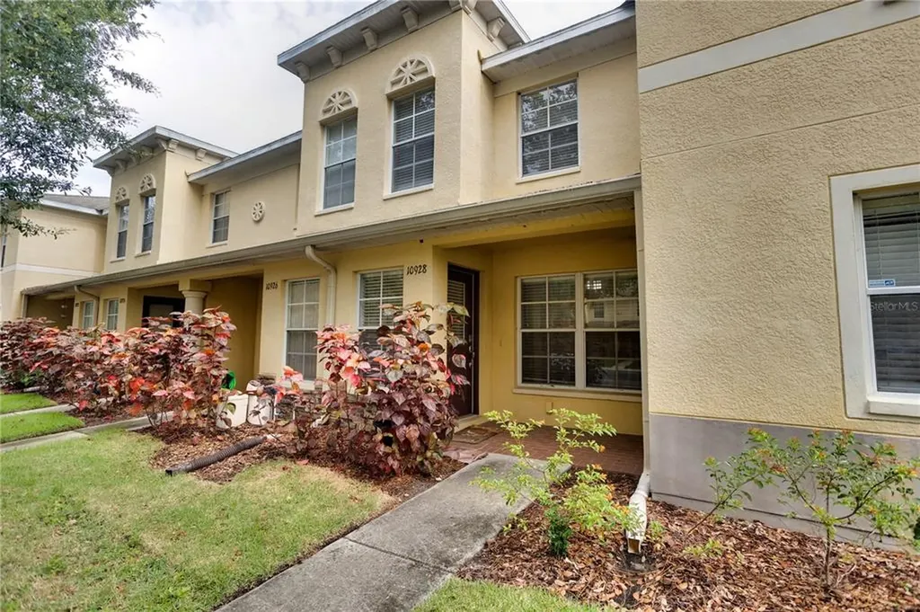 10928 Brickside Court Riverview FL 33579