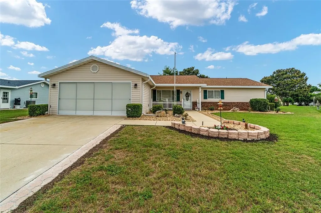 17822 SE 107th Court Summerfield FL 34491
