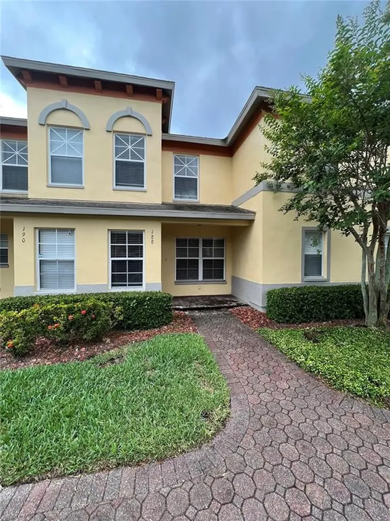 188 Coquina Bay Drive St Petersburg FL 33705