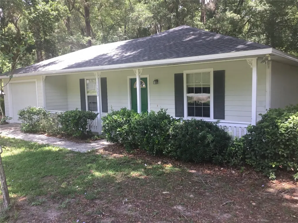 17523 NW 222nd Street High Springs FL 32643