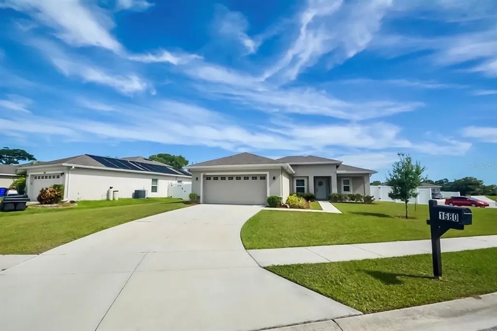 1680 Town Park Court Saint Cloud FL 34769