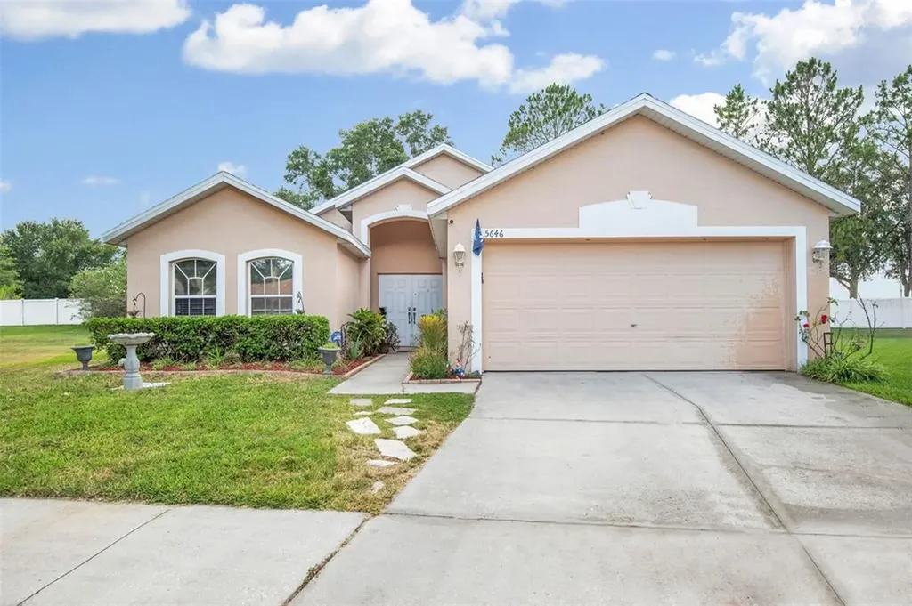5646 Passing Pine Lane Zephyrhills FL 33541