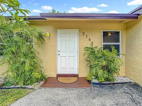 316 SW 78th Avenue North Lauderdale FL 33068