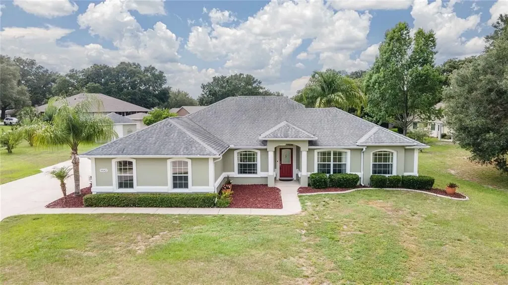 9442 County Road 125c Wildwood FL 34785