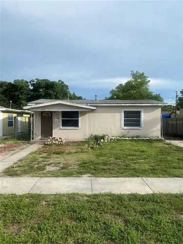 4646 13th Avenue S St Petersburg FL 33711
