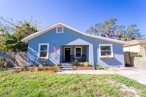 2005 E North Bay Street Tampa FL 33610