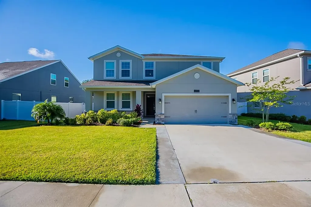 4444 Desert Rose Avenue Kissimmee FL 34746
