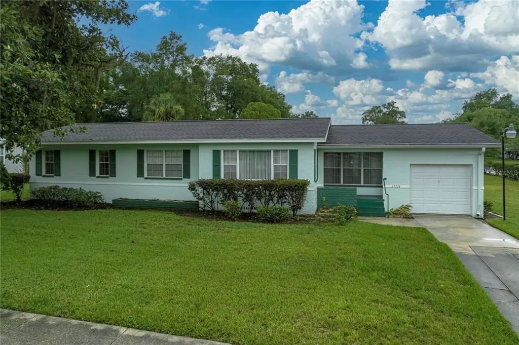 37734 Florida Avenue Dade City FL 33525