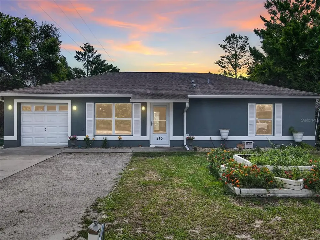 813 Pine Avenue Orange City FL 32763