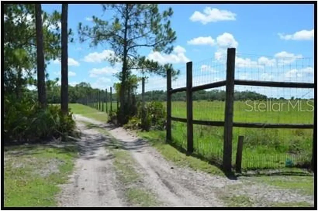 7019 Crooked Creek Lane Zolfo Springs FL 33890