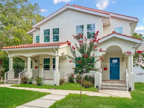 609 24th Avenue N St Petersburg FL 33704