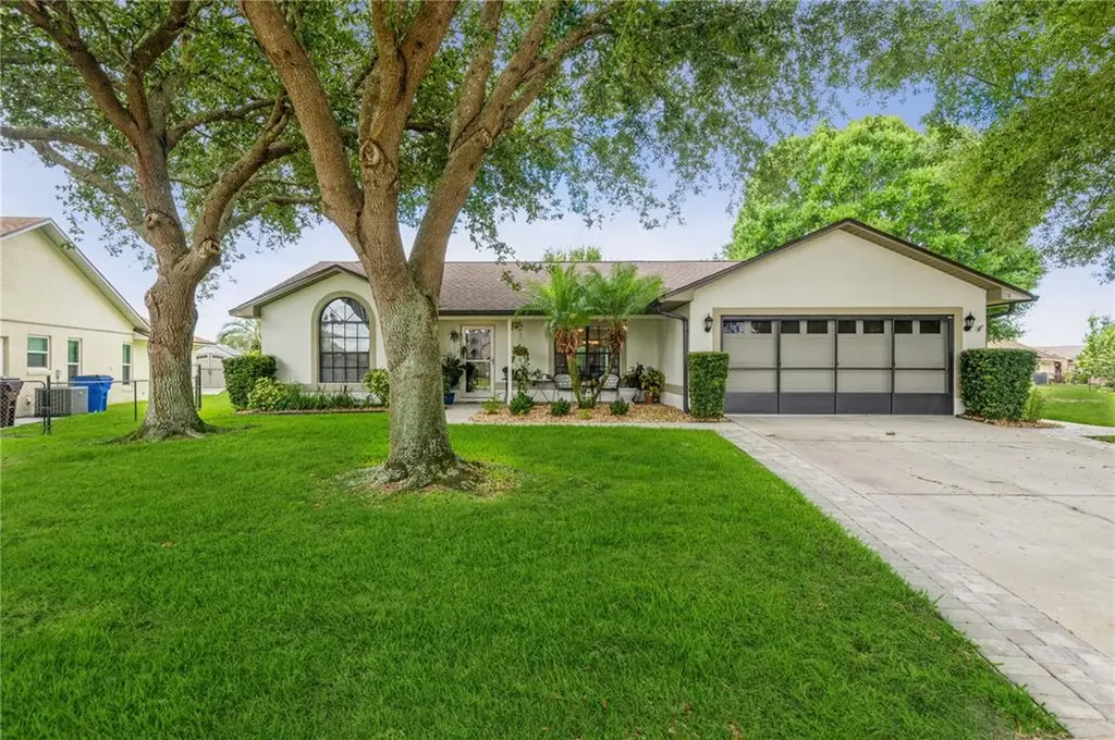2313 Gina Anne Court Saint Cloud FL 34772