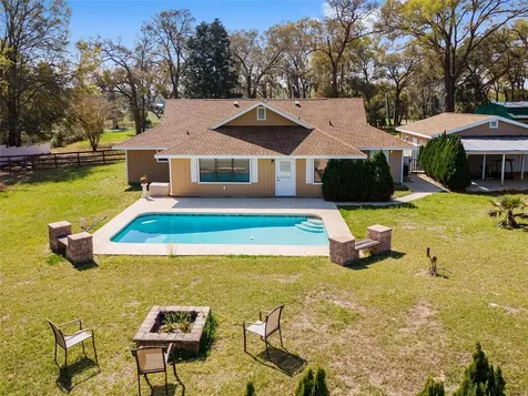 4601 NE 97th Street Road Anthony FL 32617