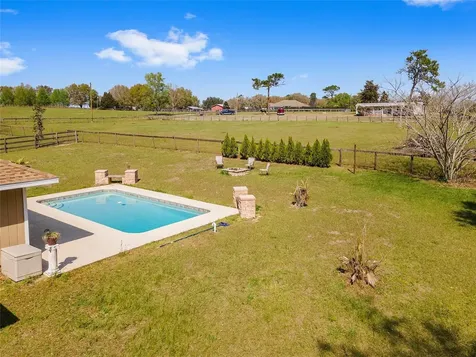 4601 NE 97th Street Road Anthony FL 32617