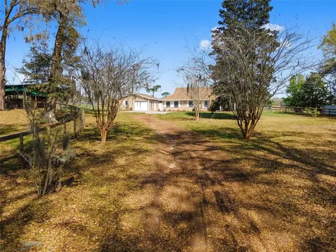 4601 NE 97th Street Road Anthony FL 32617