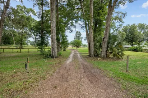 4601 NE 97th Street Road Anthony FL 32617