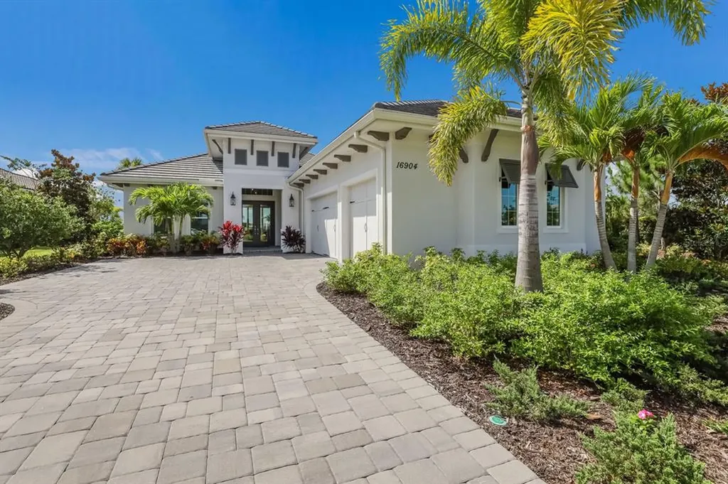 16904 Verona Place Bradenton FL 34202