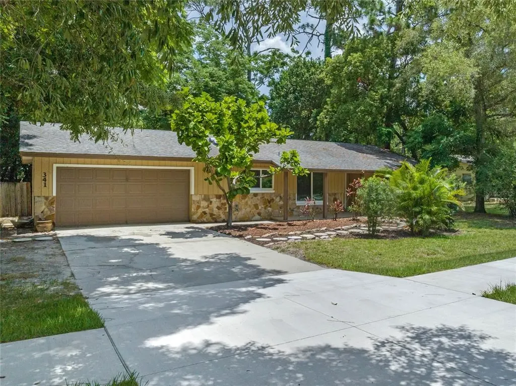 341 E Highland Street Altamonte Springs FL 32701