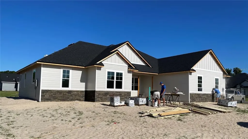 16510 NW 202nd Drive High Springs FL 32643