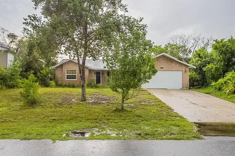 753 Mentmore Circle Deltona FL 32738