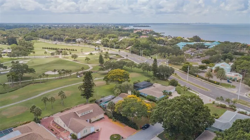 6211 45th Street W Bradenton FL 34210
