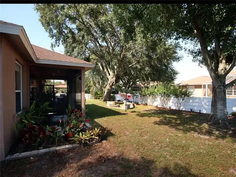 9102 69th Avenue E Palmetto FL 34221
