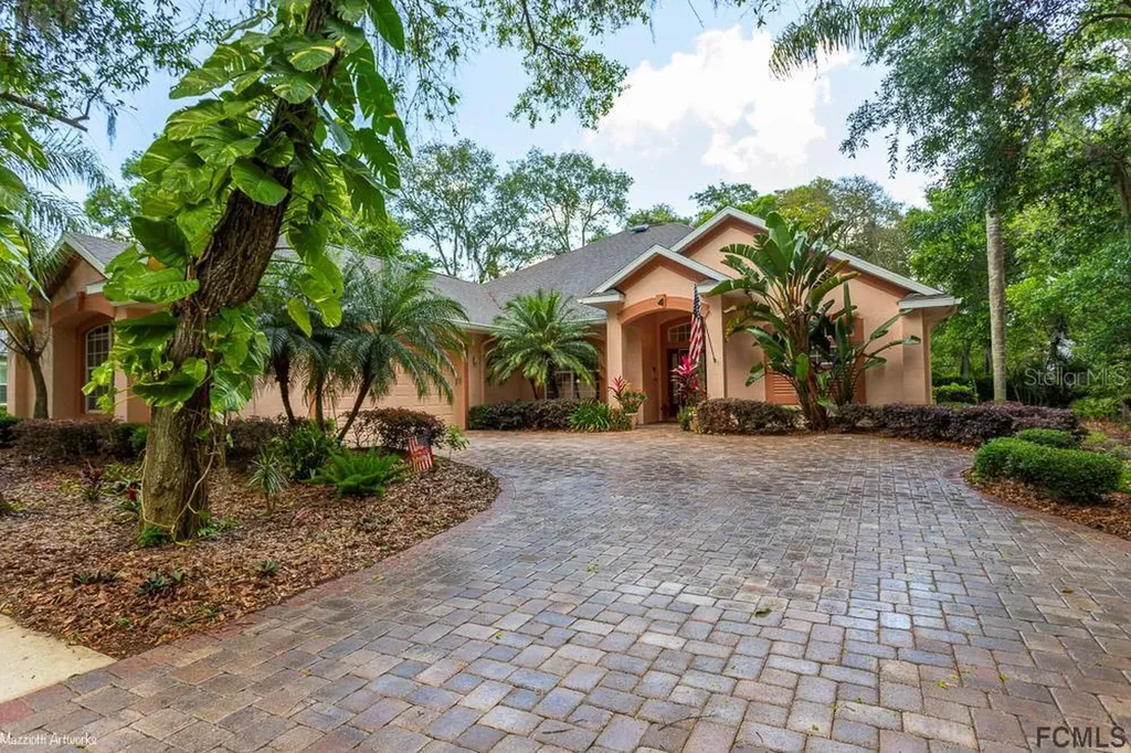 4 Sweetwater Court Palm Coast FL 32137