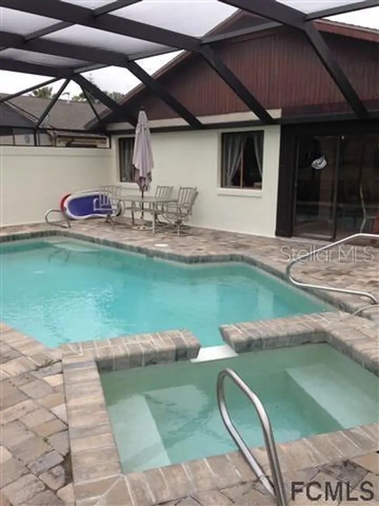 87 Club House Drive Palm Coast FL 32137