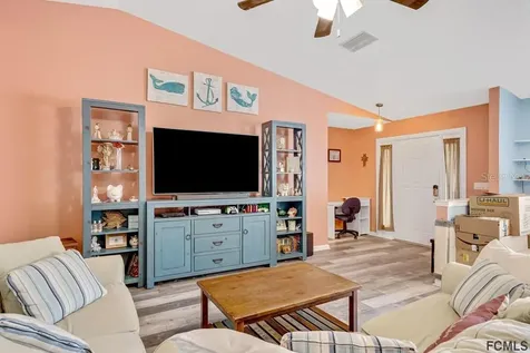 1 Ryecroft Lane Palm Coast FL 32164