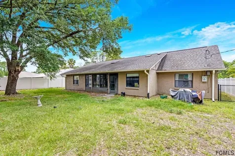 1 Ryecroft Lane Palm Coast FL 32164
